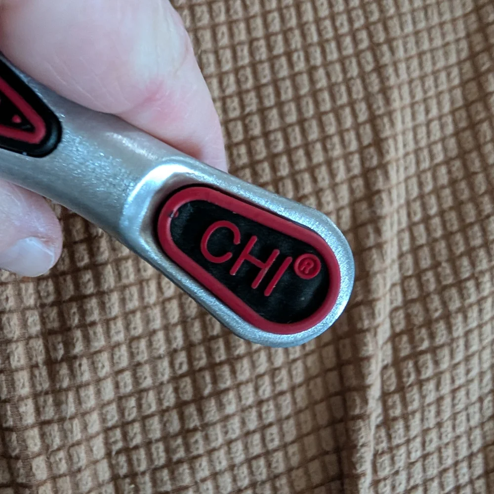 NWT CHI Brand Dog Or Cat Defurimnator Grooming Comb